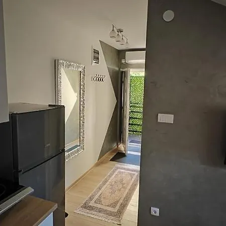 Apartman Due